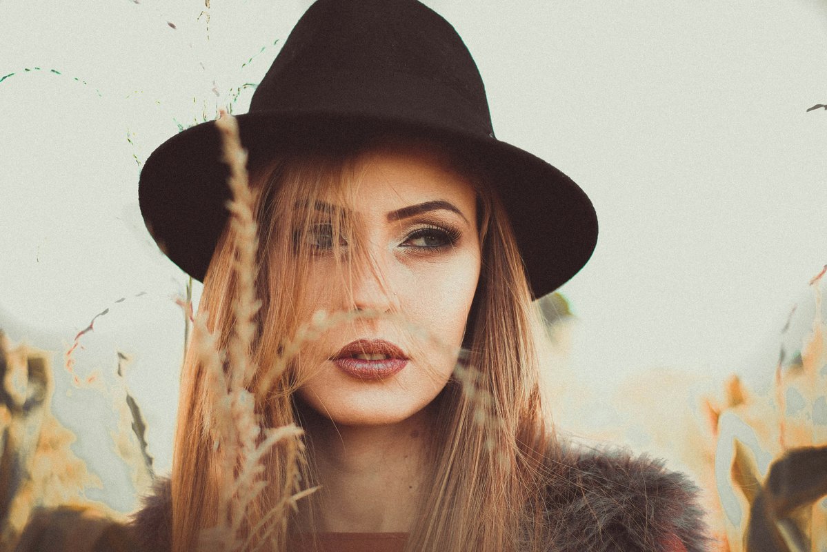Emma J.